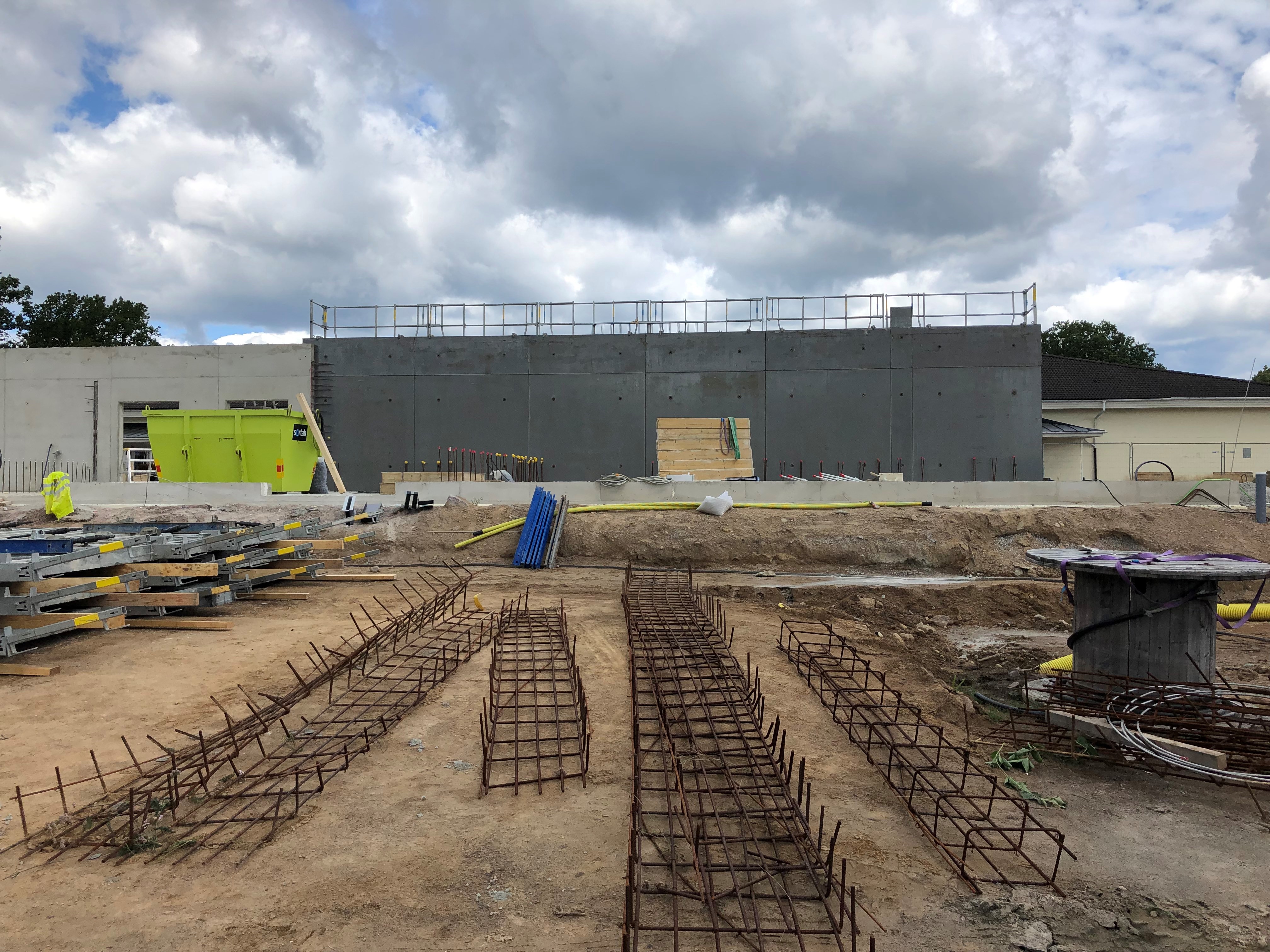 By 8 innerv&auml;gg.jpg